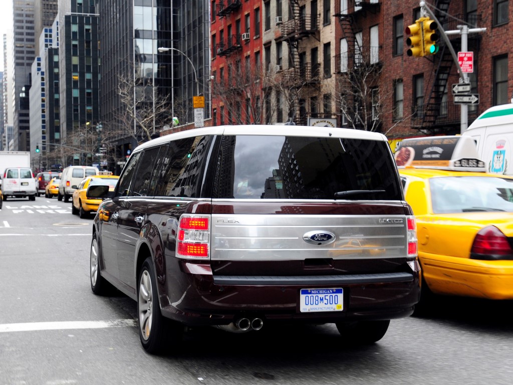 Ford Flex 3.5 V6 AWD (Automático)
